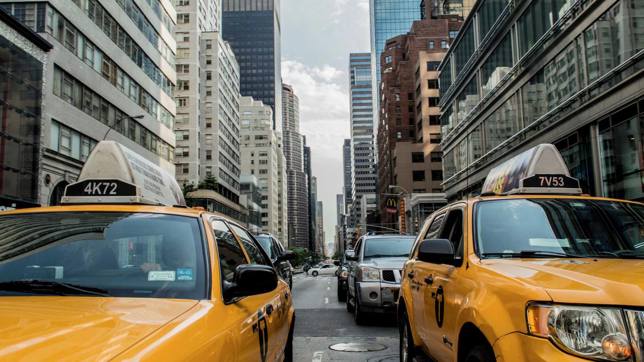 A Strategic Approach to How Artificial Intelligence is Changing Everyday Life Implementation